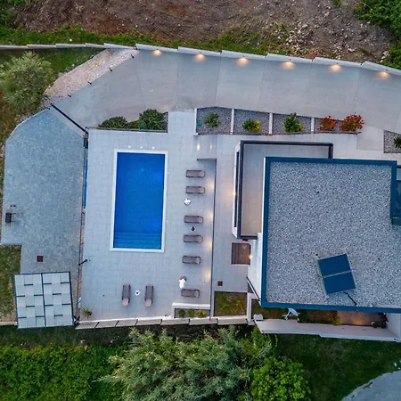 Suton Zadarvillas Villa *