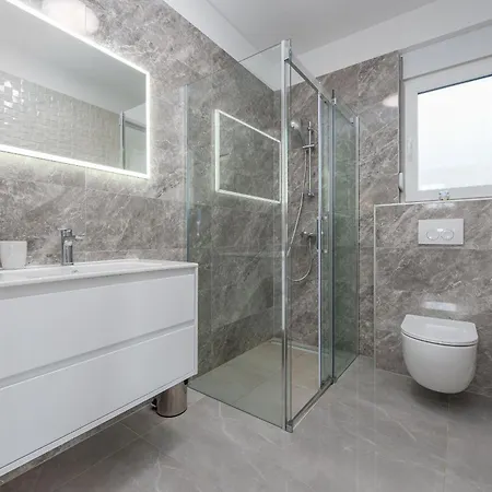 Suton Zadarvillas Villa Podvrsje