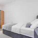 Suton Zadarvillas