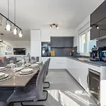 Suton Zadarvillas