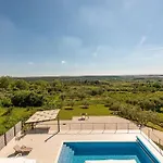 Suton Zadarvillas Villa Podvrsje