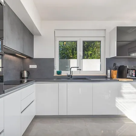 Villa Suton Zadarvillas