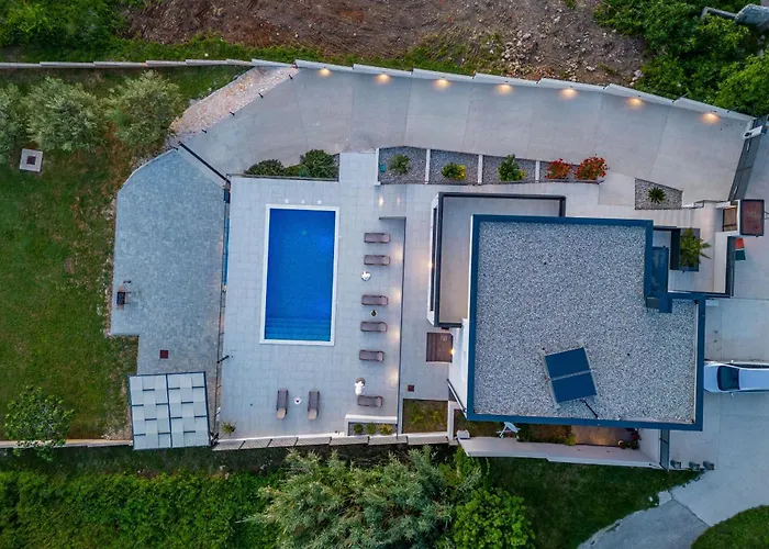 Suton Zadarvillas Вилла *