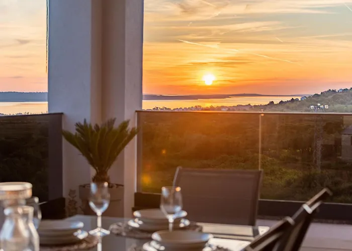 Suton Zadarvillas Вилла *