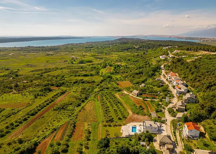 Suton Zadarvillas Podvrsje